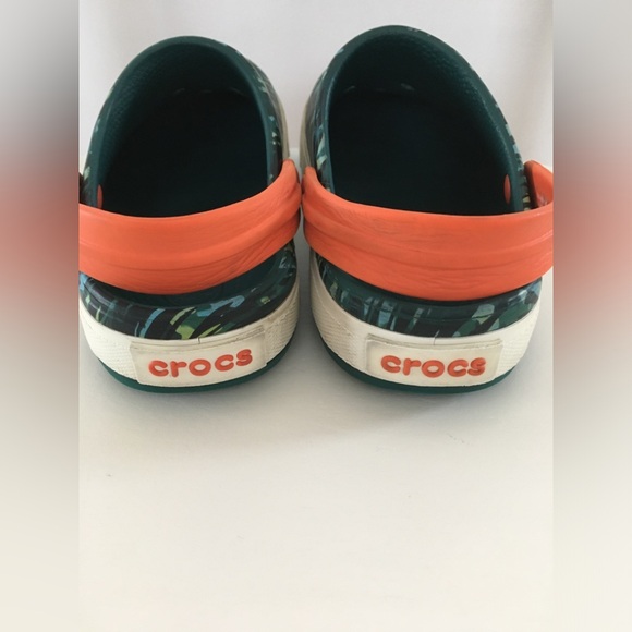 CROCS Jr size 3 - Picture 2 of 5